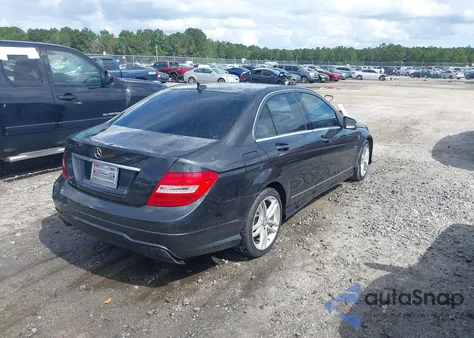 2012 Mercedes-Benz C 250 Sport from USA, damaged, VIN WDDGF4HB9CR224268